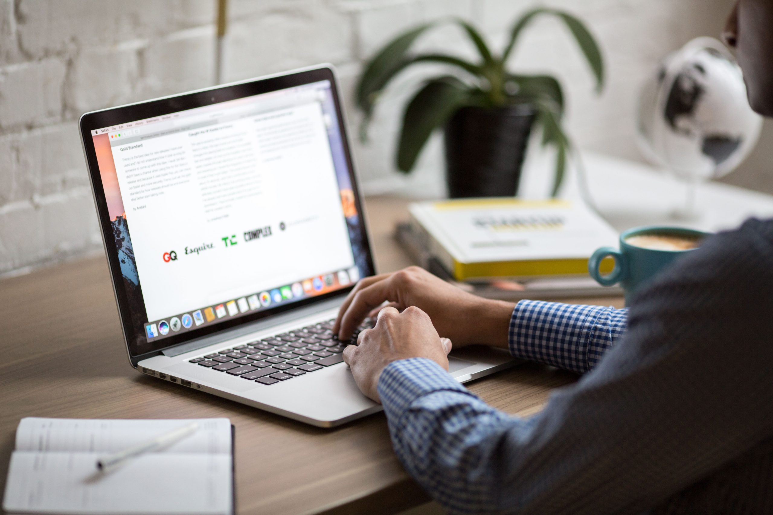 27 Marketing Data Decay Statistics That Prove Why Fresh Data Wins