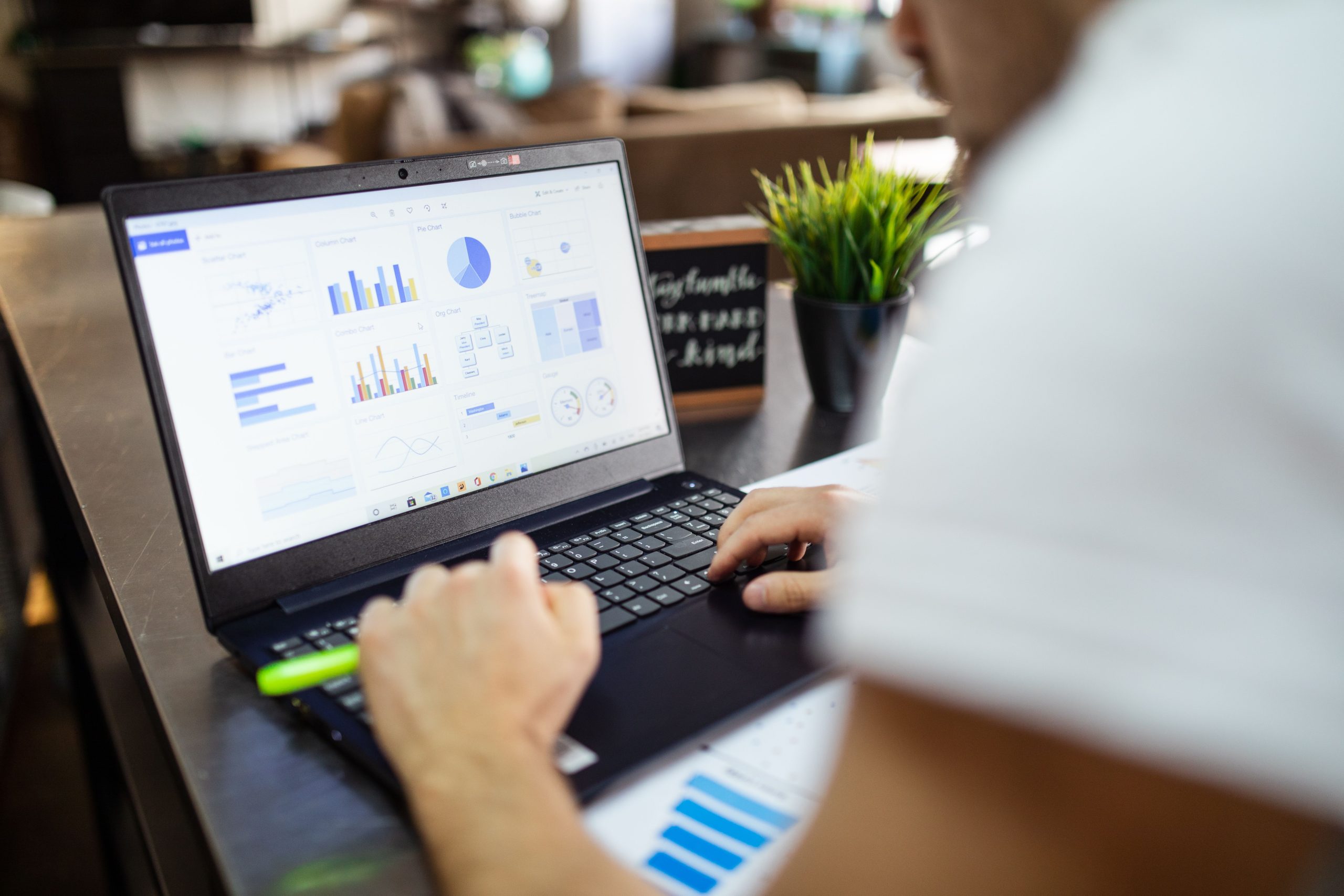 Audience Data Providers for Home Services Marketing